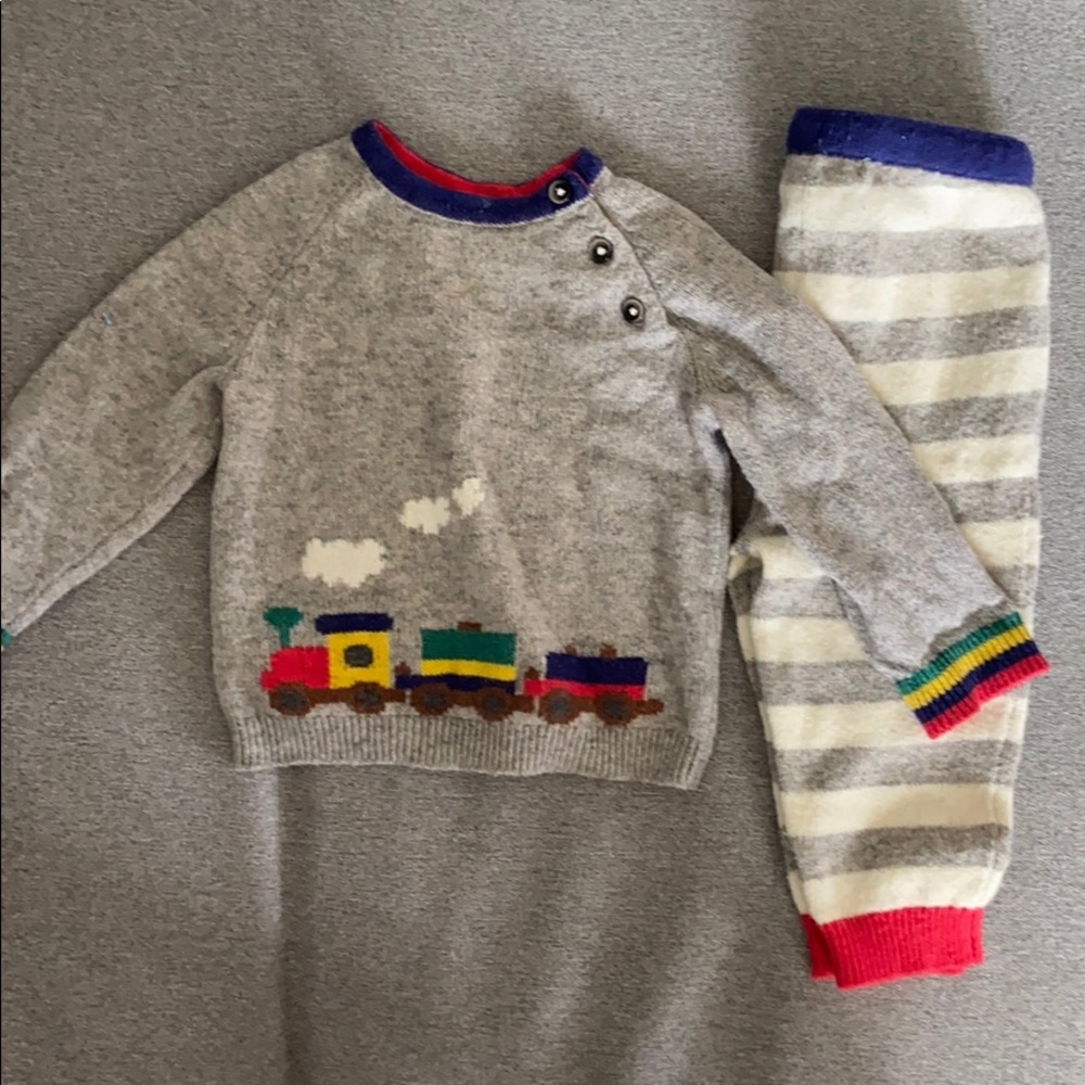 Boys train sweater outfit - rainbow mini Boden